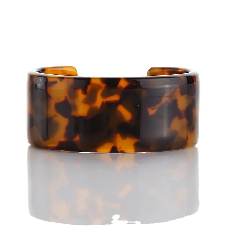 

Hot sale oval shape smooth design acetate bangles bracelet hand decoration tortoise shell bracelet, Customized