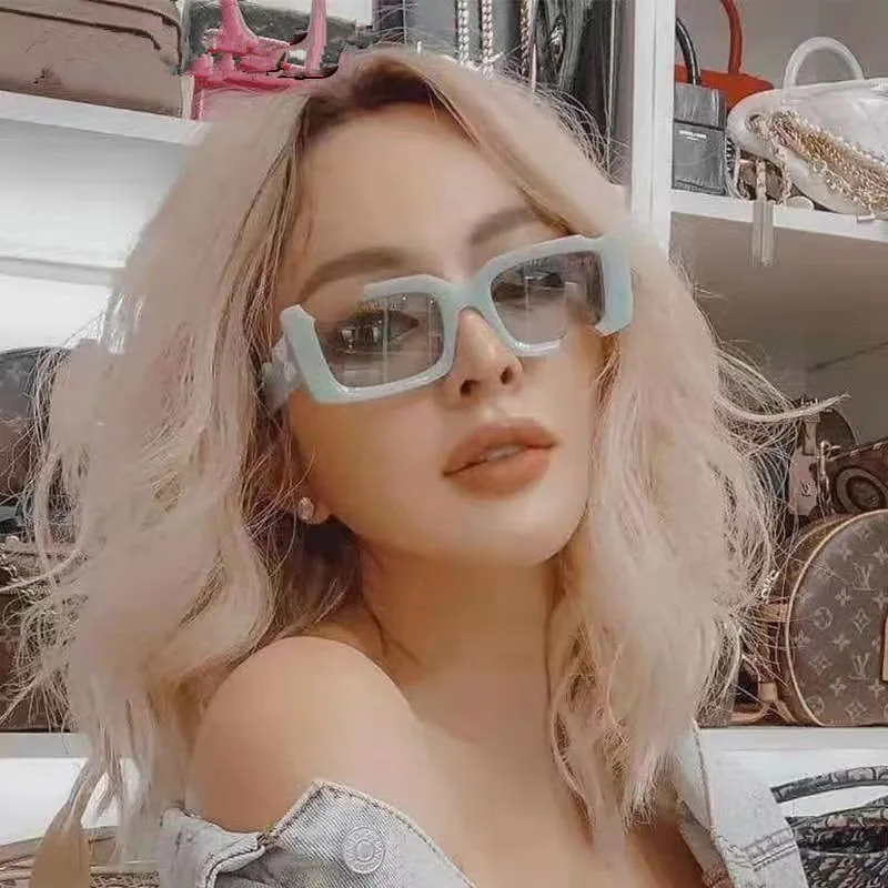 

2021 Luxury Women Notch Broken Hole Design Sunglasses Eyeglasses Wholesale Trendy Peppermint Green Sunglasses For Hip-Hop Men, 7colors