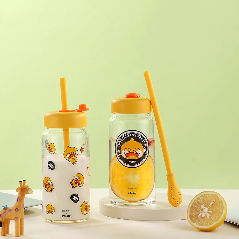 

OEM Camping Leakproof Reusable Transparent Unique Luxury Drinking Glass Bottle Water