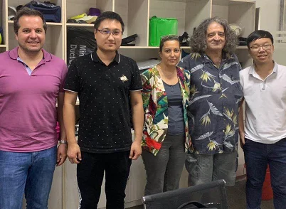 paste-pic-dp_uuid_e56yn