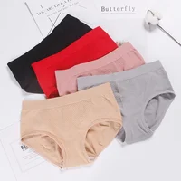 

Japan Seamless Panties For Women Seamless Briefs Lingerie String 3D Beehive Warm Uterus Mid Waist Cotton Underpants