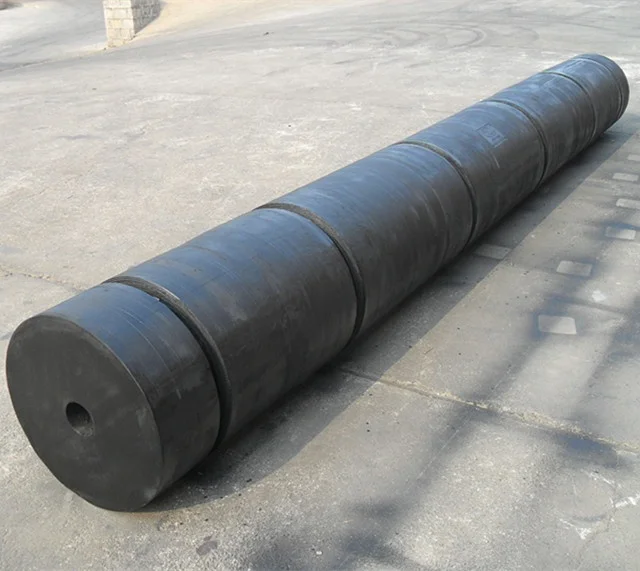 rubber tug fender_.jpg
