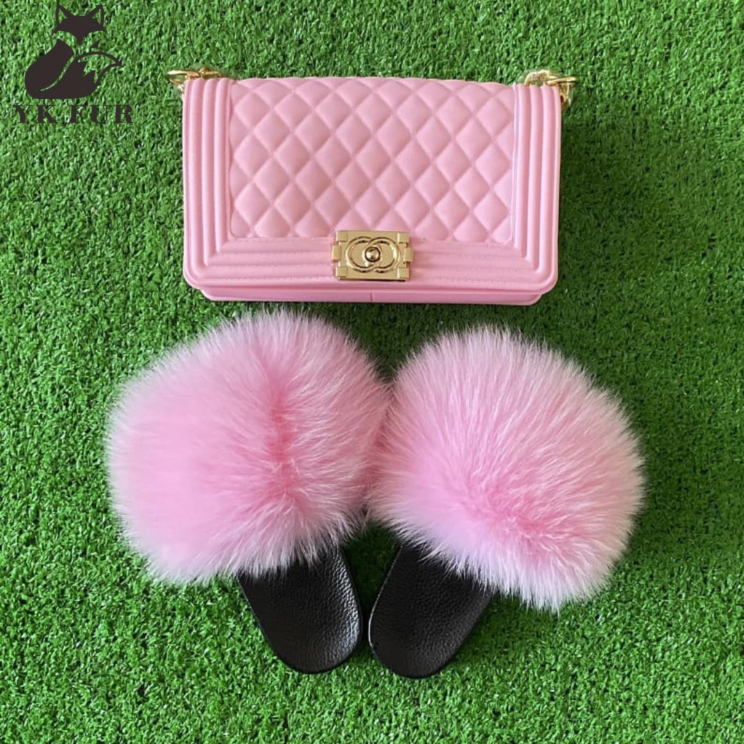 

Wholesale production of high quality jelly wallet with pink fur slippers fox fur slide, Customized color