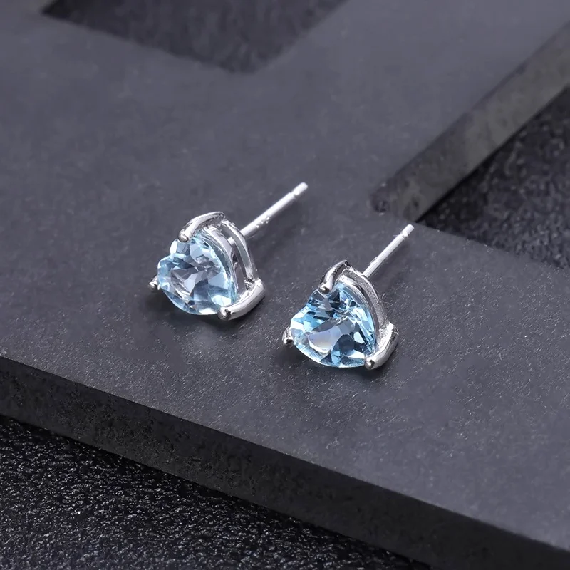 

Abiding Natural Sky Blue Topaz Gemstone Heart Shape 925 Sterling Silver Fashion Jewelry Gift Women Elegant Stud Earrings