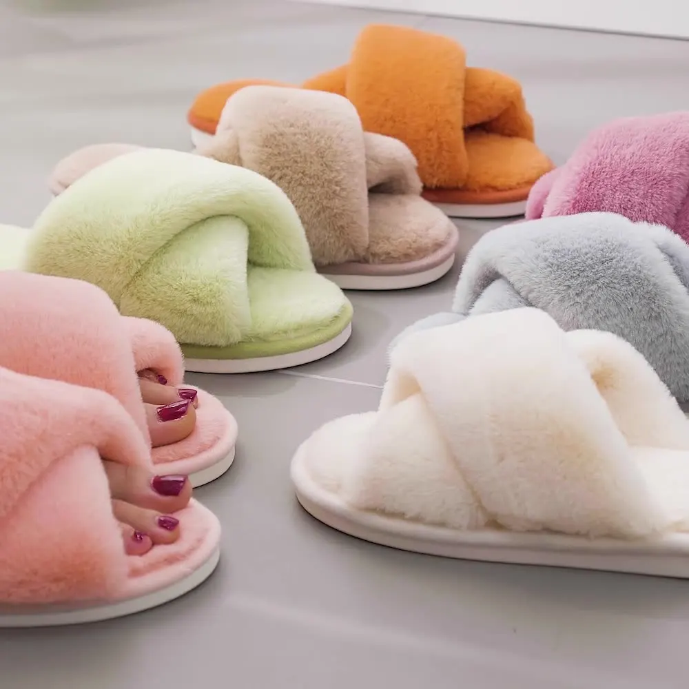 

Women's Pink Fluffy House Slides Fur Furry Slippers Home Furry Slides Fur Slippers For Women, Customized color