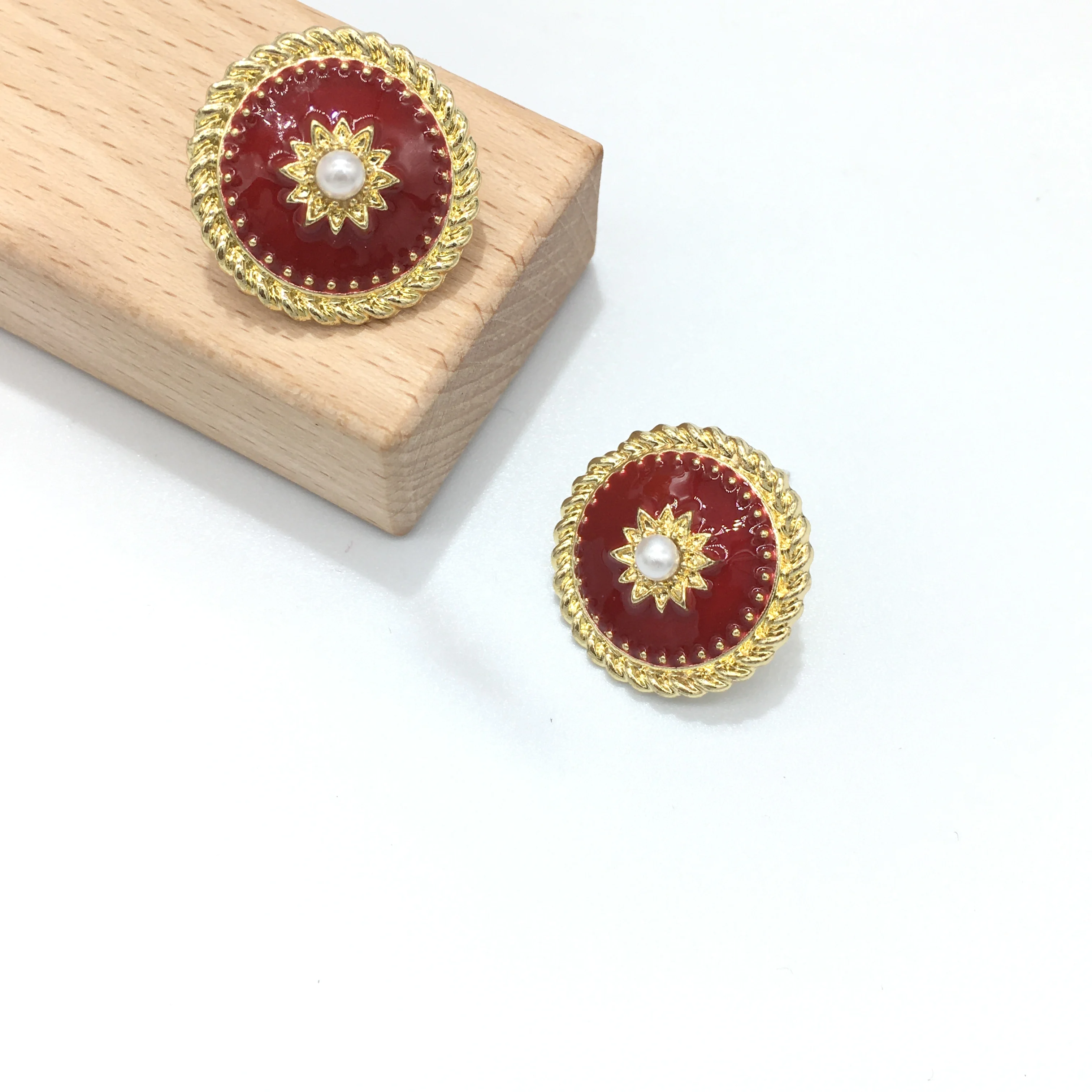 

2021 new round oil drop earrings Korean palace style high-end atmosphere women's earrings
