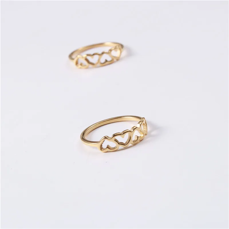 

High End 18K Plain Gold Hollow Out Love Heart Rings Cute Jewelry