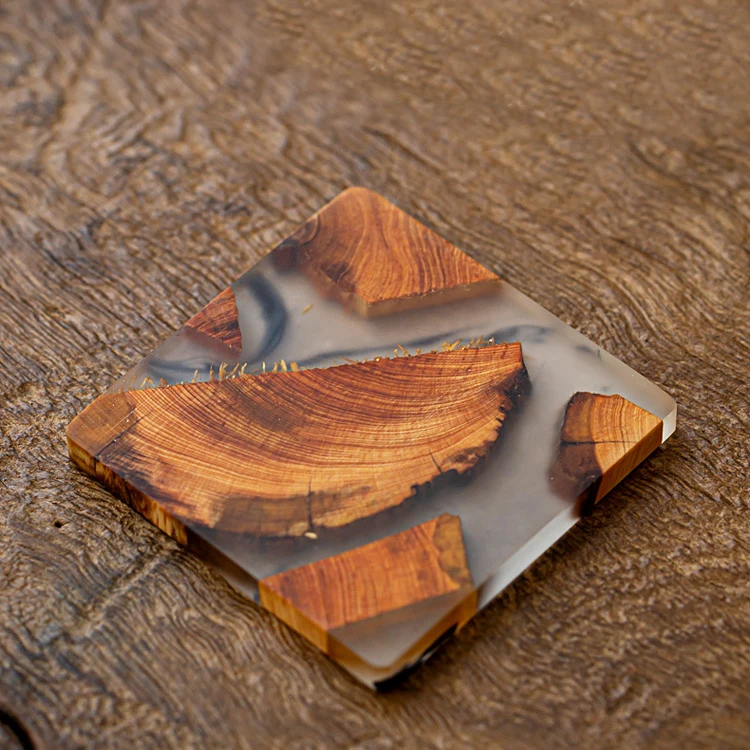 

Heat Insulation Handcrafted Elegant Square Olive Wood and Resin Coaster for Drink Beer Coffee Tea