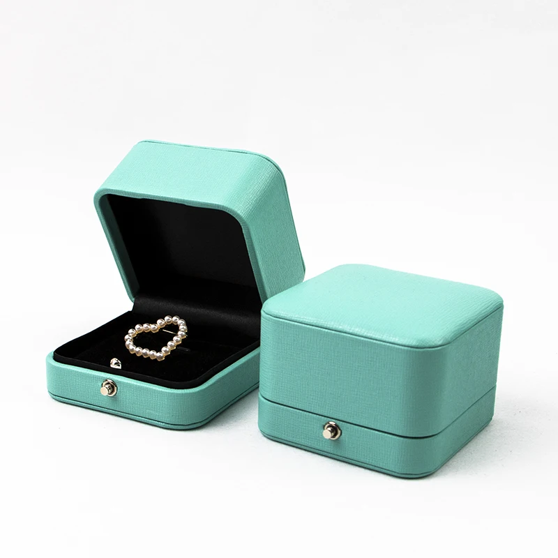 

popular fashion mint leather green jewelry packaging ring pendant box green