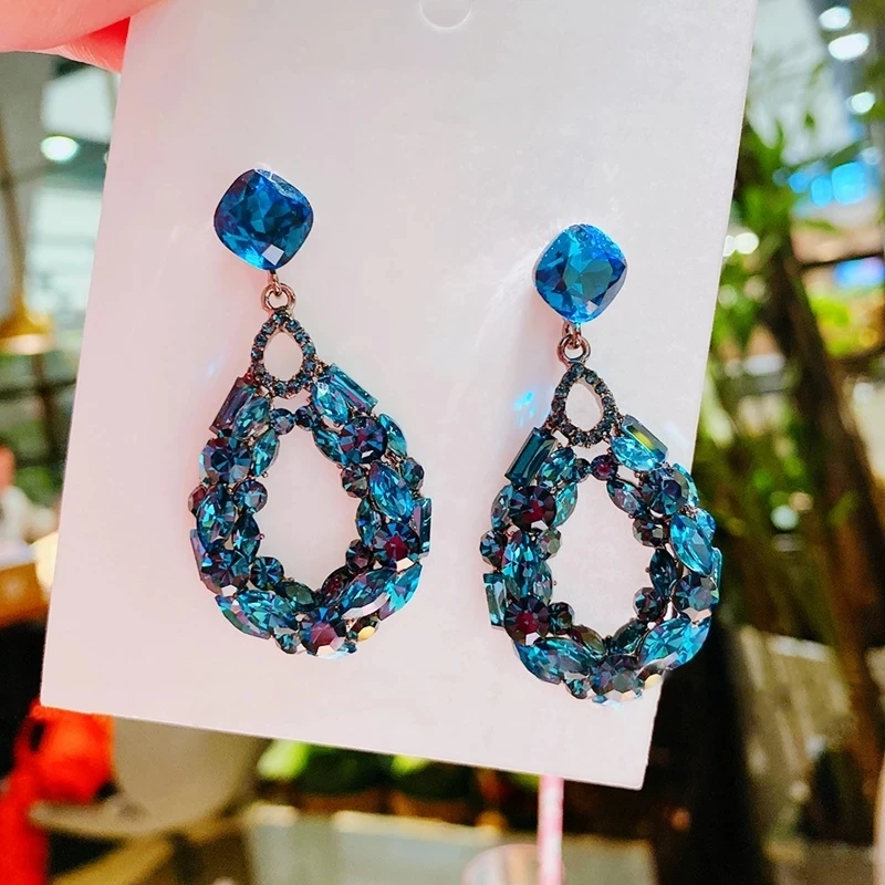 

New Style Ladies Korean Retro Fashion Blue Water Drop Crystal Pendant Earrings Pendientes Holiday Party Jewelry