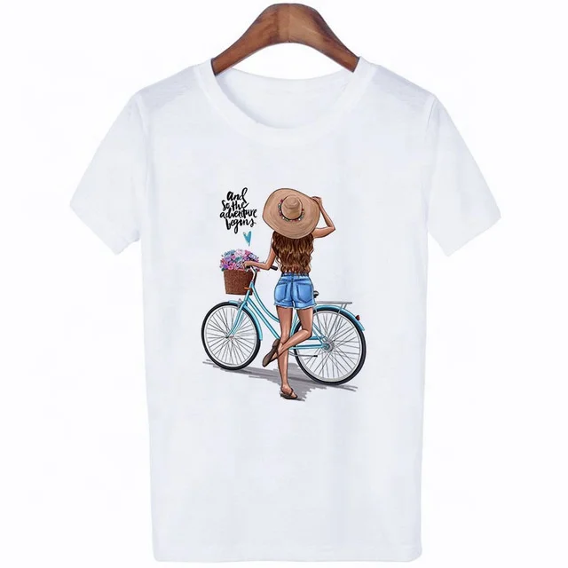 

female T-shirt Women's fashion short-sleeved tops