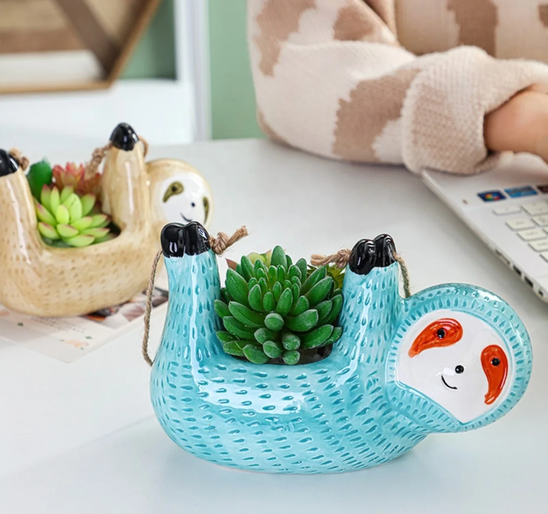 

Nordic style sloth bear small flower pot hanging succulent cartoon ornaments hanging on the wall sloth flower pot lightning flow