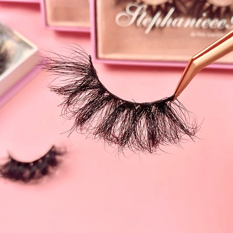 

Fluffy mink eyelashes bulks pink custom lash boxes packaging tresluces lashes 3d wholesale vendor 25mm