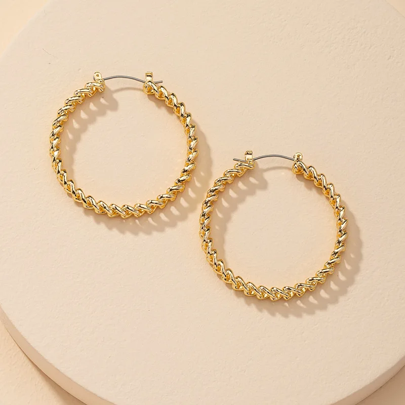 

INS Hot Design Gold Cuban Link Chain Hoop Earring Geometric Hollow Round Earring