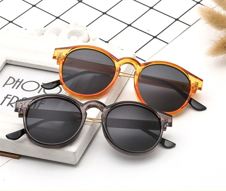 

2021 fashion customize low price comfortable colorful plastic round sunglasses, Custom colors