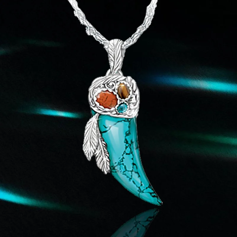 

Exquisite Fashion Jade Sequin Gemstone Tooth Necklace Tribal Warrior Glory Symbol Pendant Retro Creative Accessories