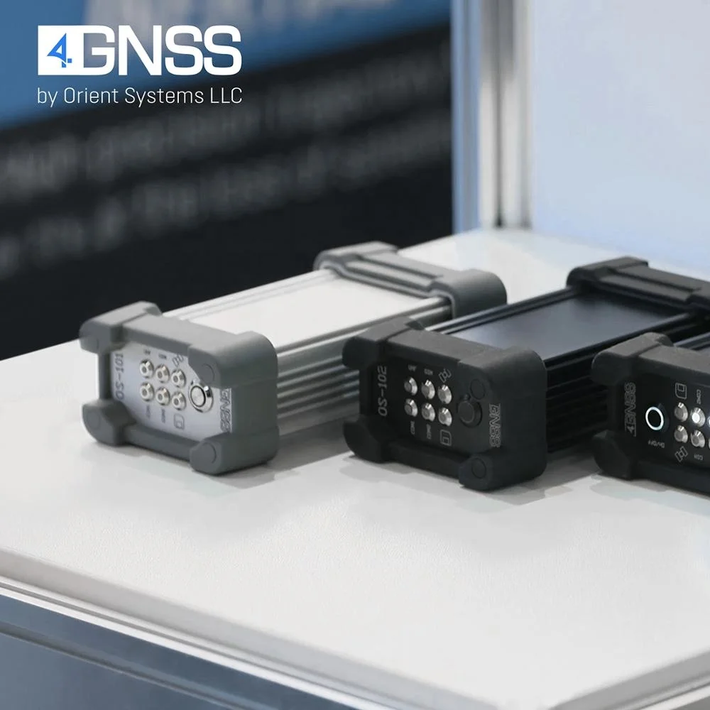 
L1 single frequency OS 101 4GNSS high accuracy receiver with antenna 