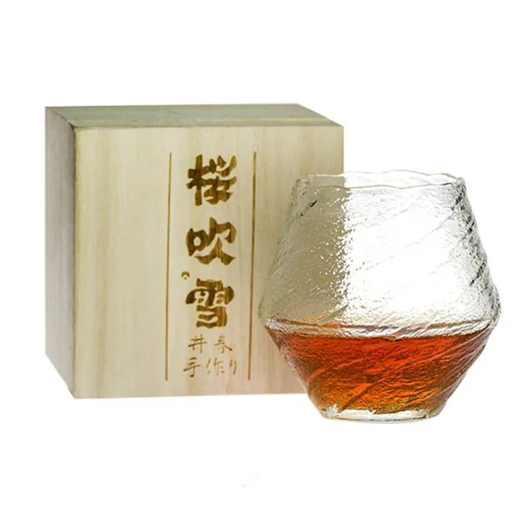 

Amazon Top Seller Japanese Whisky Neat Glass Snowflakes Falling Artwork Liquor XO Snifter Whiskey Wine Cup With Wooden Gift Box