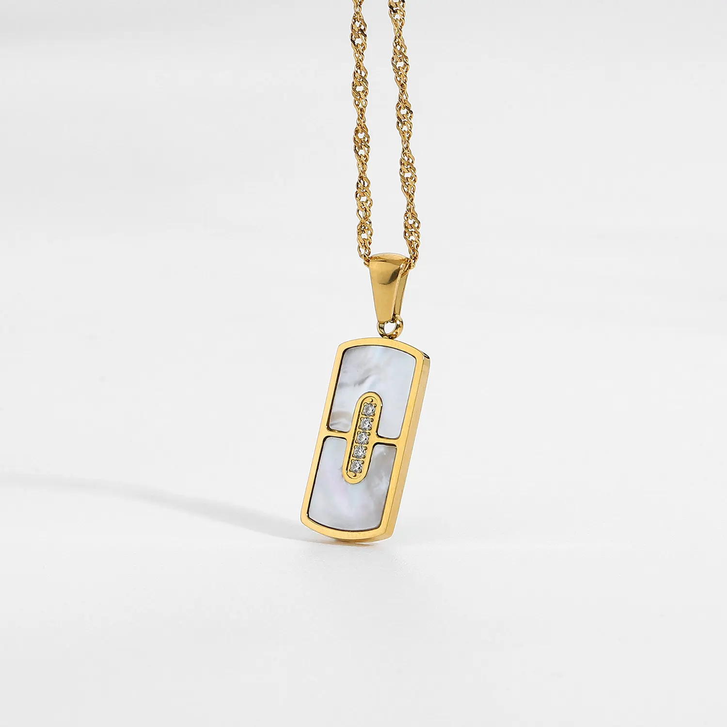 

INS Versatile 18K Gold Plated Stainless Steel Long chain Elegant Zircon Paved Rectangle Mother Of Shell Pendant Necklace