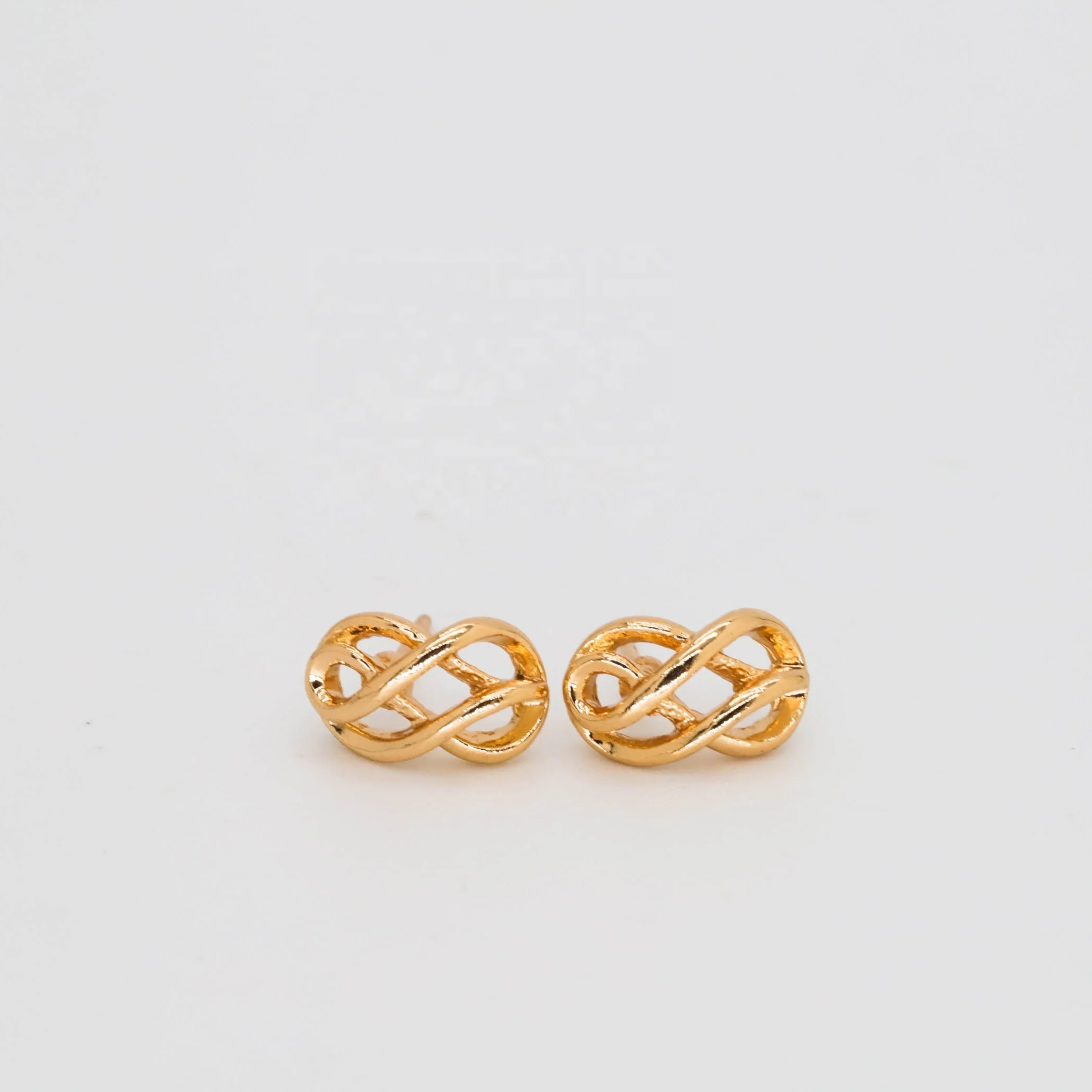

New simple style earrings gold plated irregular earrings gift party, Gold color