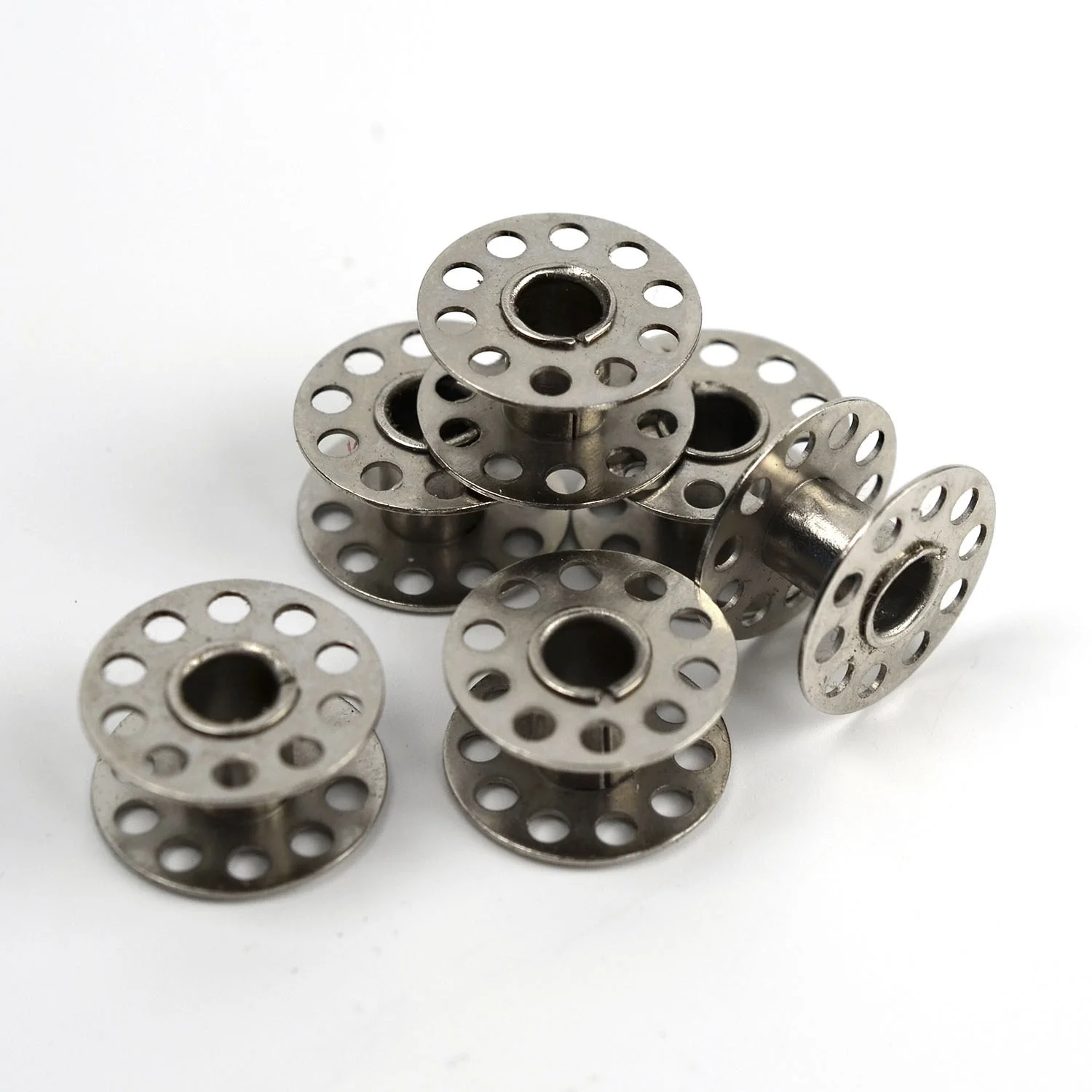 

2pcs Home sewing machine bobbin old sewing machine bobbin accessories