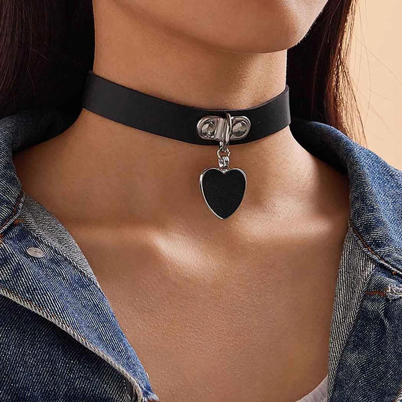 

Cool Punk Leather Collar PU Goth Heart Pendant Choker Necklace for Women And Girls, Picture colors, customized