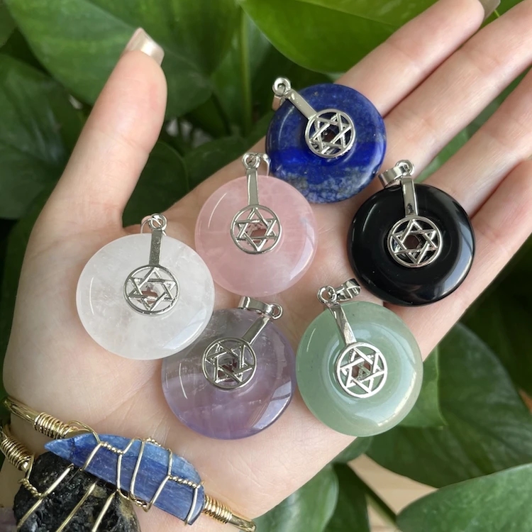 

Jialin Jewelry women lucky charm crystal healing pendant peace buckle wholesale crystals peace sign necklace