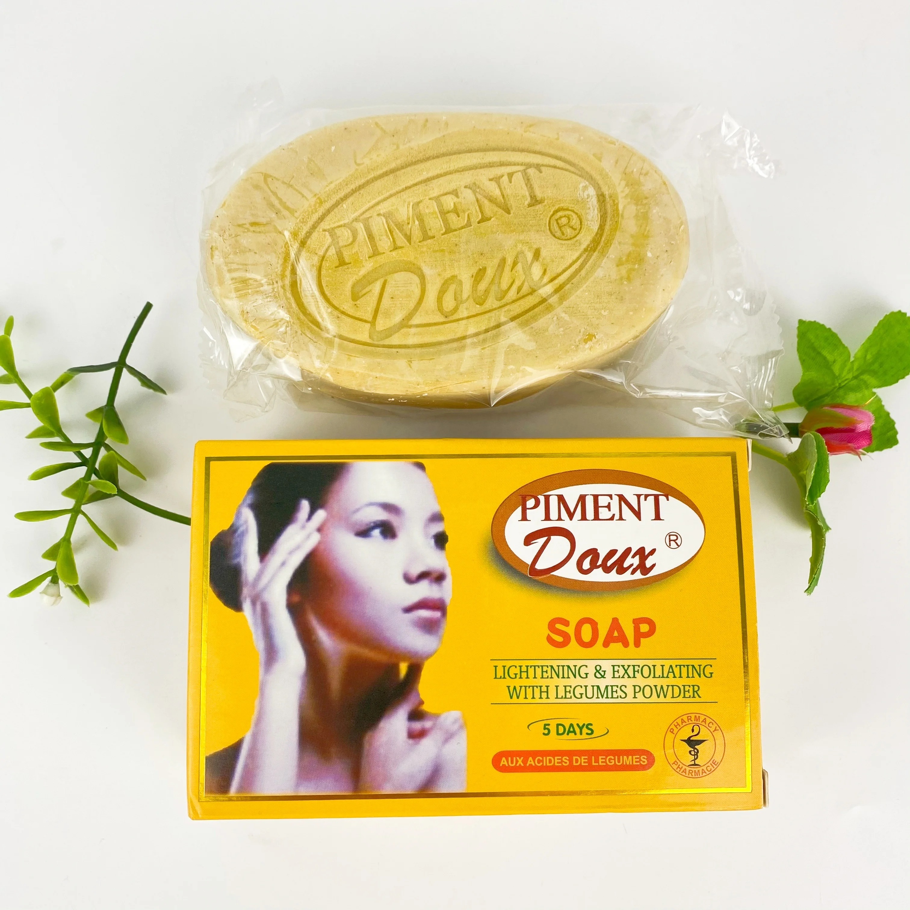 

Piment Doux Soap 200g 5 Day Whitening With Vegetables Hyaluroinc Acid Lightening Scrub Powder Natural Clean Clear Soap