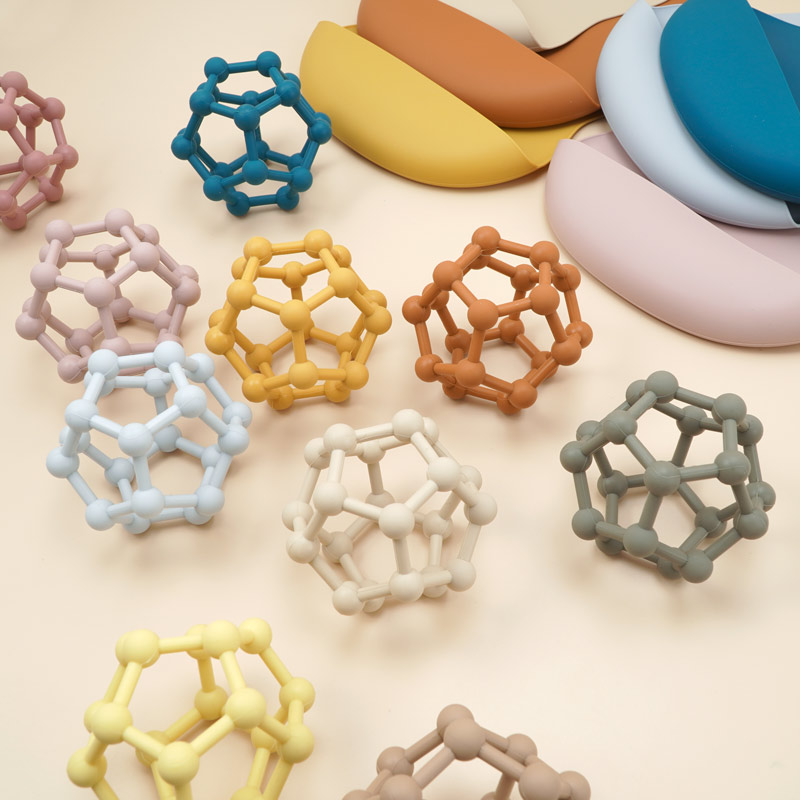 

Custom Hight New Born Baby Products Hand Catch Ball Safety Easy To Rinse Reliable Relief Teething Silicone Teether Little One
