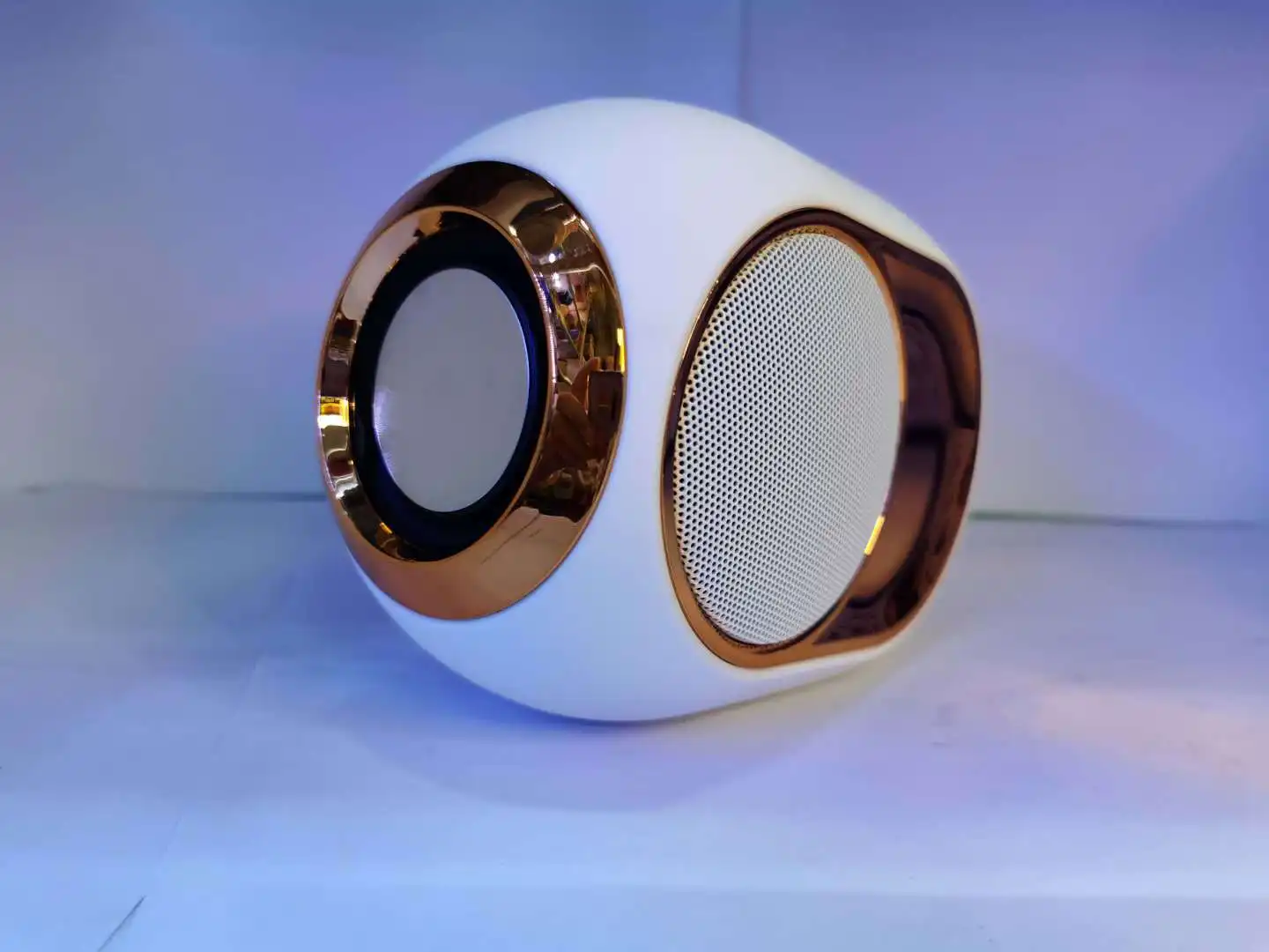 Innoliance X6 Sizes Wireless Golden Egg Speakers for Bluetooth - ANKUX.COM
