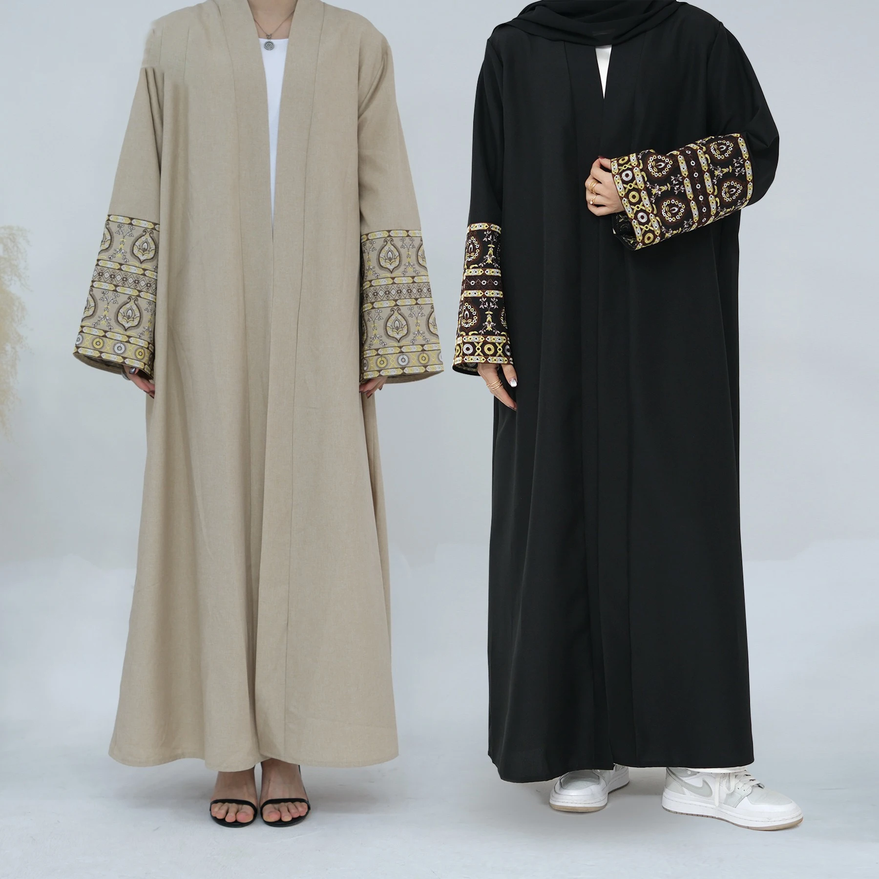 Hot Selling 2024 Dubai Turkish Fashion Muslim Women Dresses Abaya Embroidered Elegant Cardigan Robe