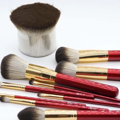 

2021 advanced soft similar to snow fox fur professional makeup brush set, Red