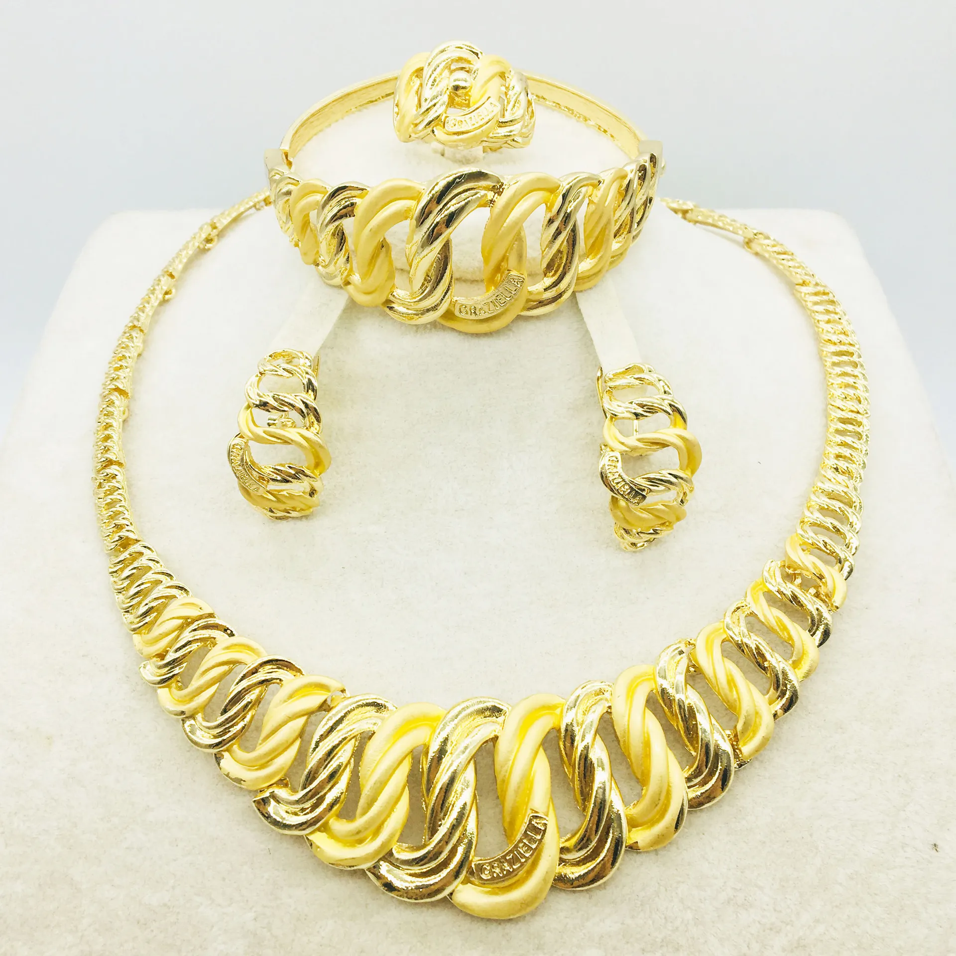 

Wedding Bridal Party Rhinestone Jewelry Set Choker Necklace Bracelet Ring Earrings Set Women Stainless Steel Jewelry
