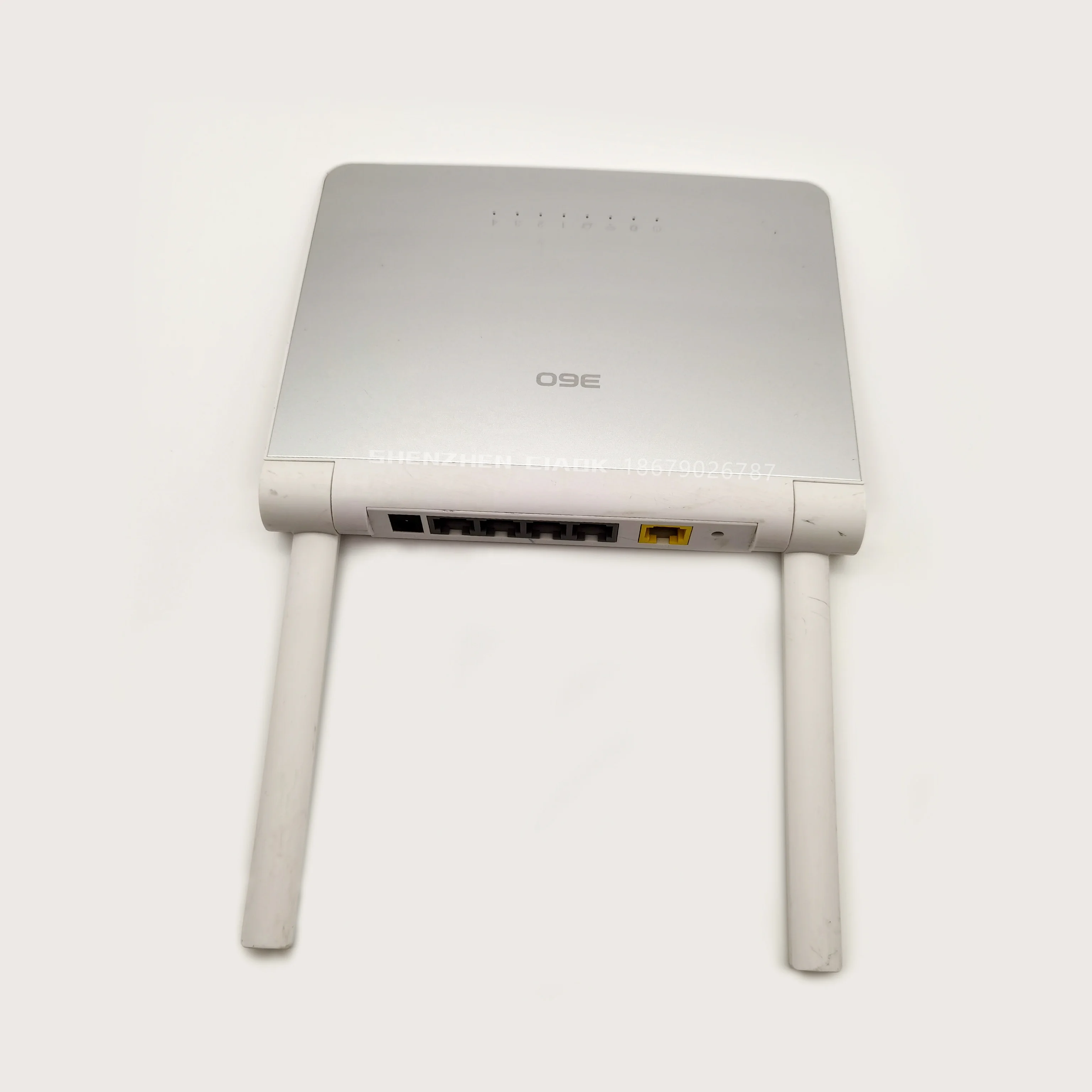 

Manufacturer orginal supply 360 wifi router with 300Mbps 2 antennas 5dBi wireless network used Router, Silver