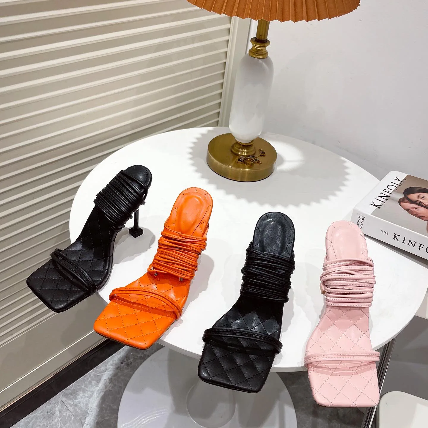 

2022 New Arrival Plaid Straps Square Heel High Heel Sandals Nightclub Heels