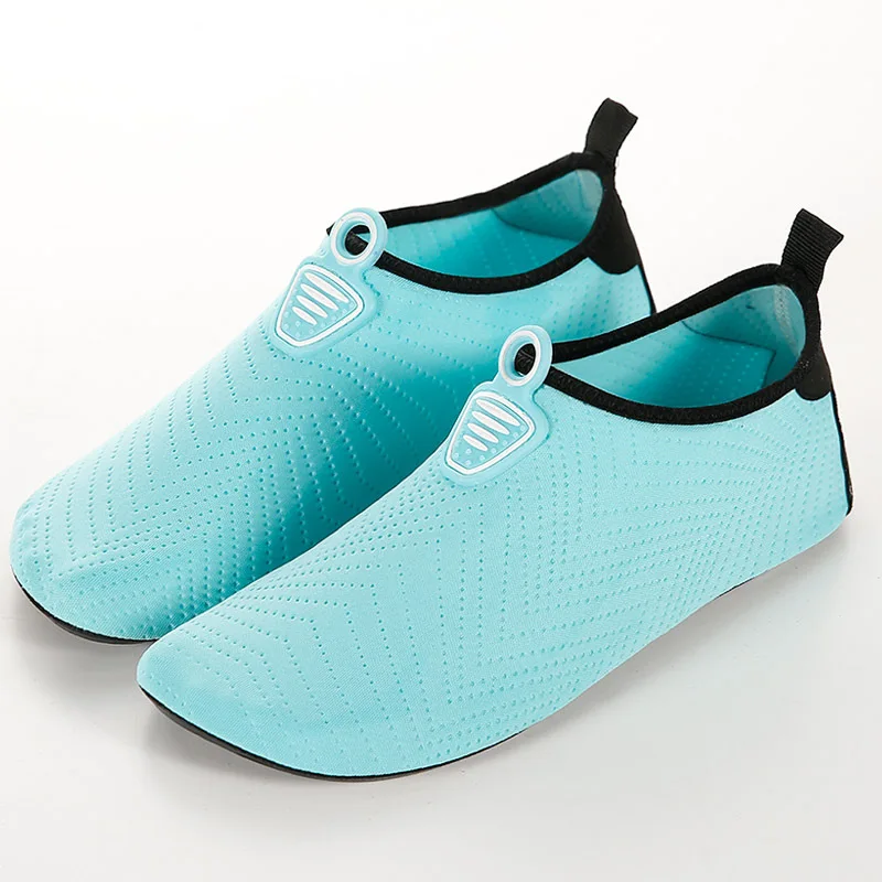 water sock shoes.jpg