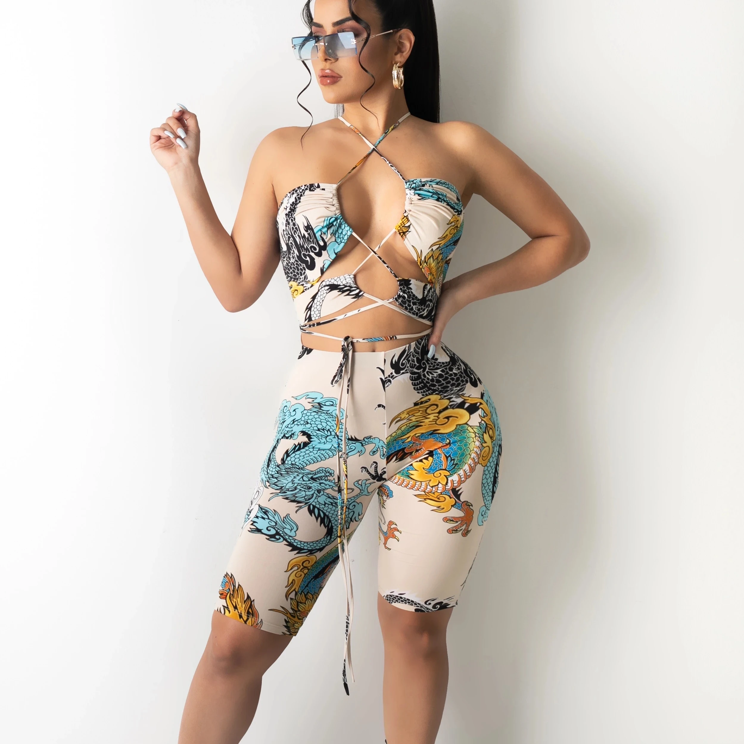 

9964 Fashion women 2021 sexy halter v-neck vest hollow out jumpsuit half length pants and crop top romper