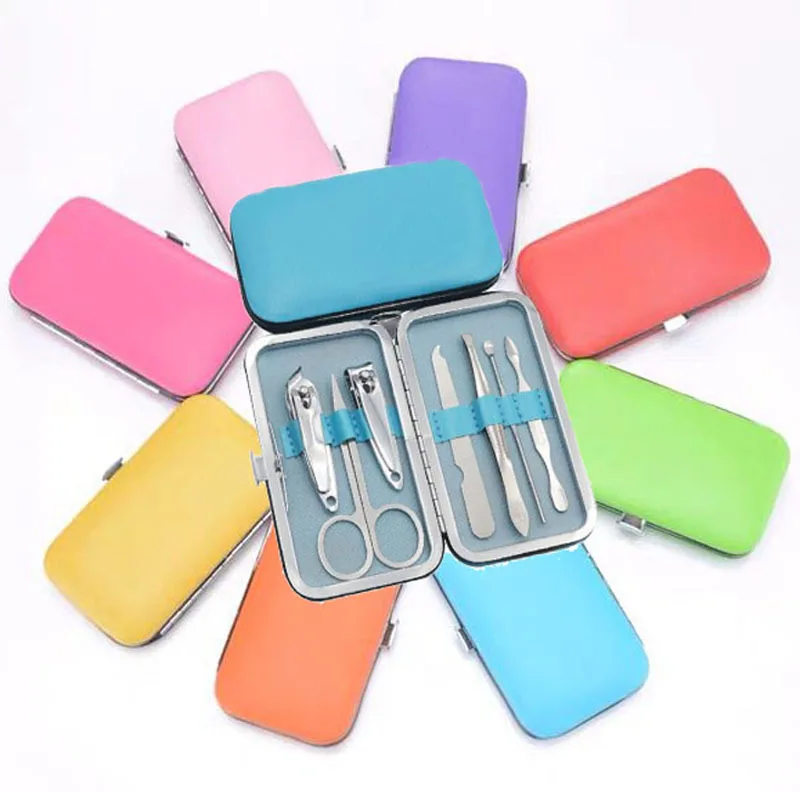 

OUYA Custom Manicure Pedicure Set Nail Clippers Grooming Kit Nail Tools PU Leather Case, Sliver