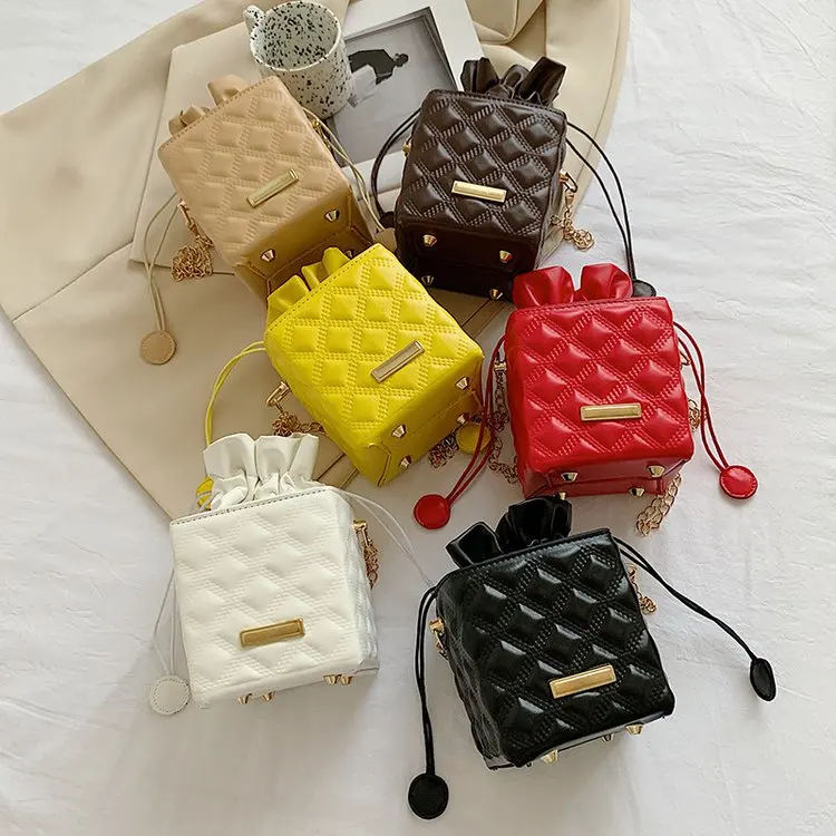 

Candy Color Mini Flap Quilted Purses Designer Plaid Small Square Bucket Drawstring Shoulder Bags 2021 Luxury Handbags for Women