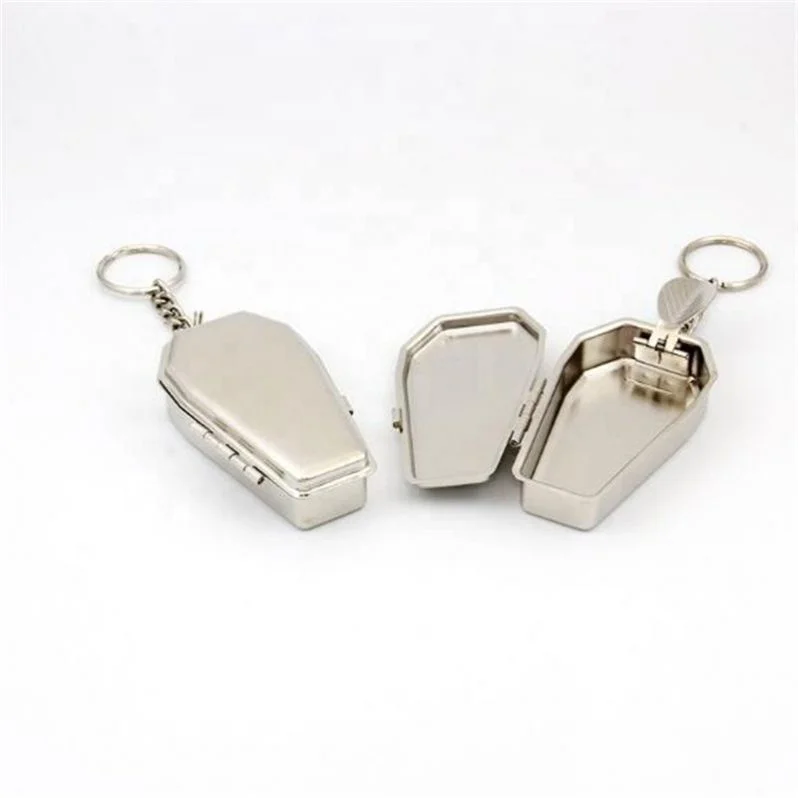 

Metal Mini Portable Keychains Ashtray Smoking Accessories, Sliver