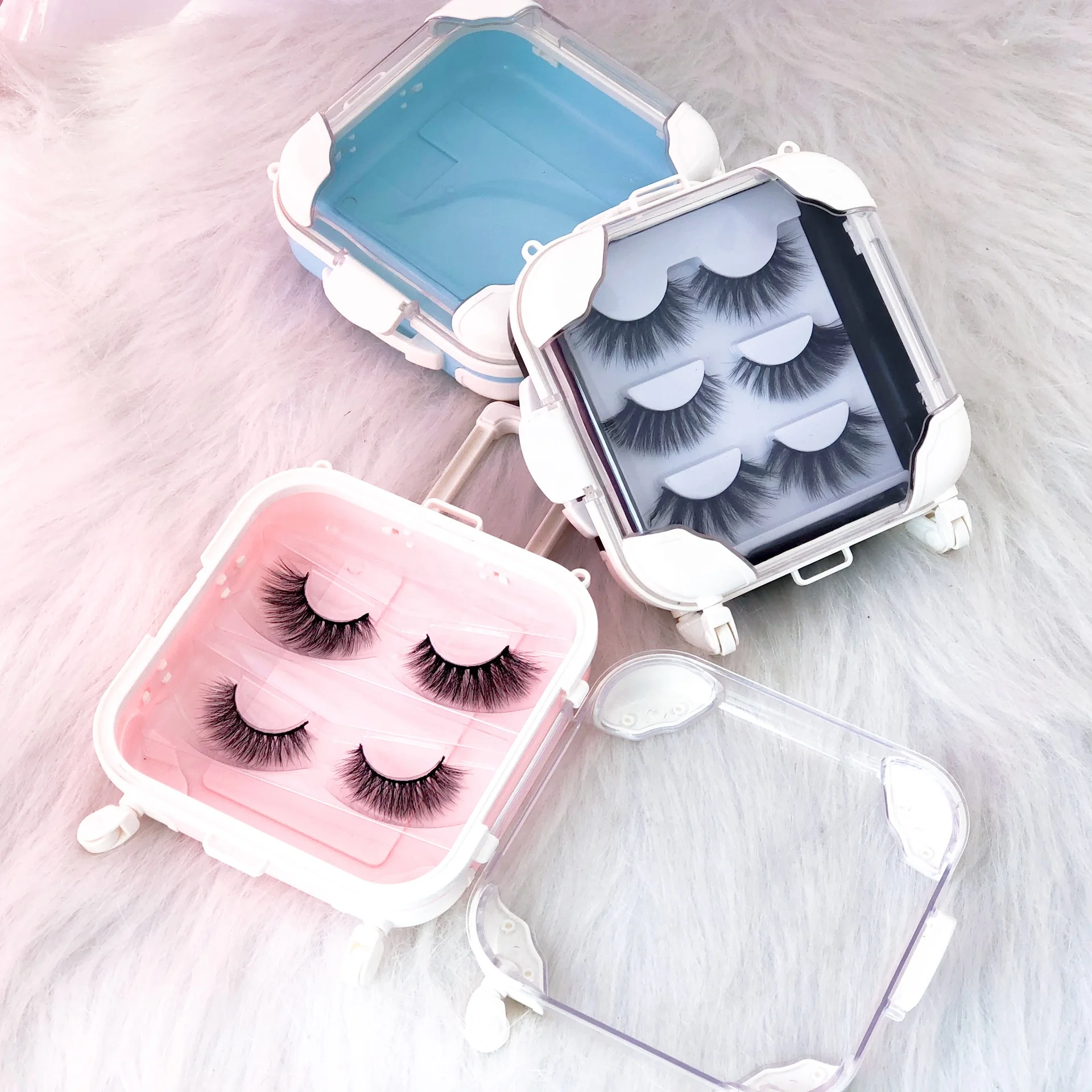 

Eyelash Packaging Box Private label Cute Mini Luggage Suitcase False Eyelashes 3D 5D 25MM Mink Lashes