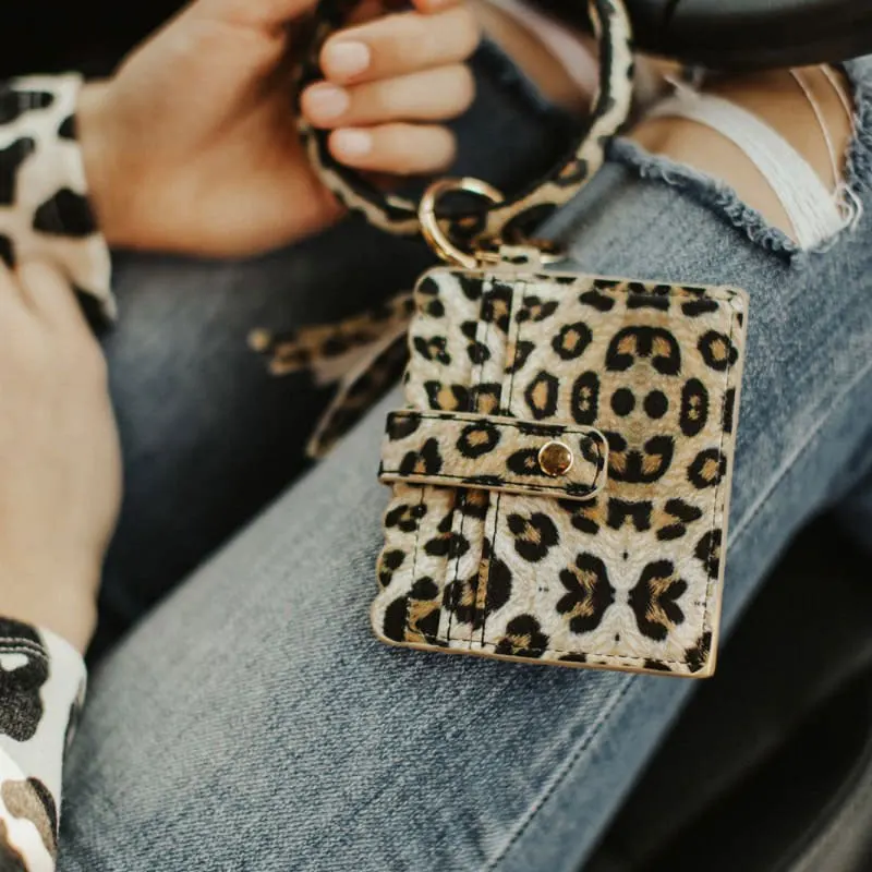 

2020 Personalized Monogram Leopard And Snakeskin Leather Bracelet Keychain Credit Card Wallet Bangle Keychain with Tassel, Black, leopard, grey, mint etc
