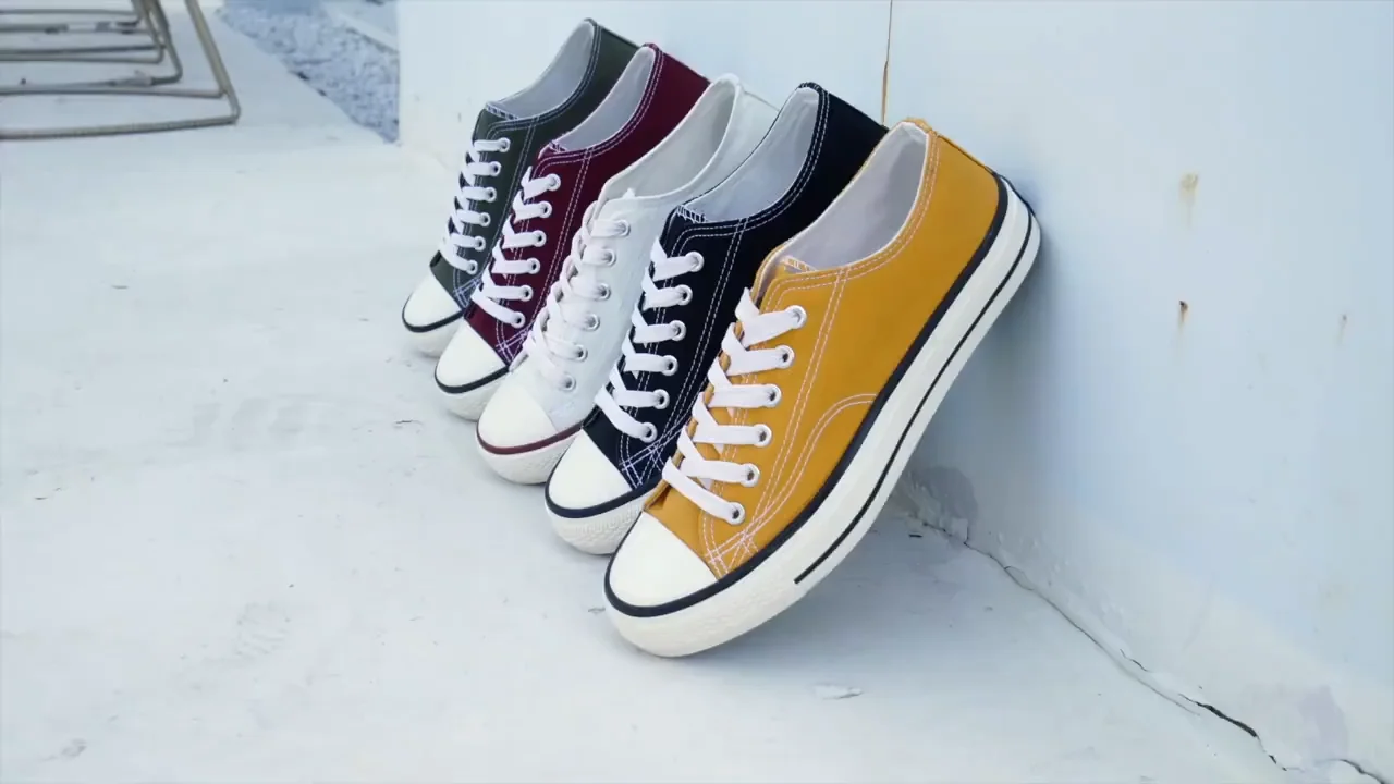 Wholesale Low Cut Vulcanized Sneakers Flat Plain Black Blank Bulk White