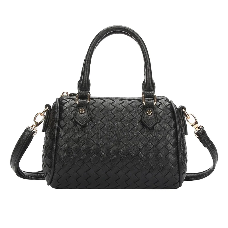 

2021 Luxury Woven Boston Bag For Women Suitable Size Woven PU Material Shoulder Bags
