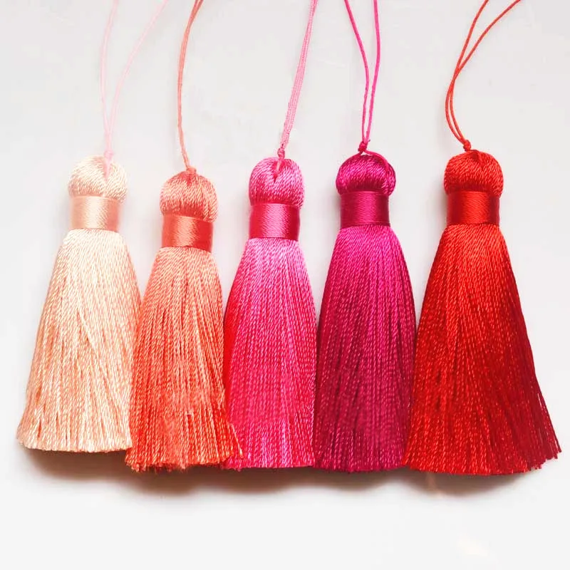 red tassel.jpg