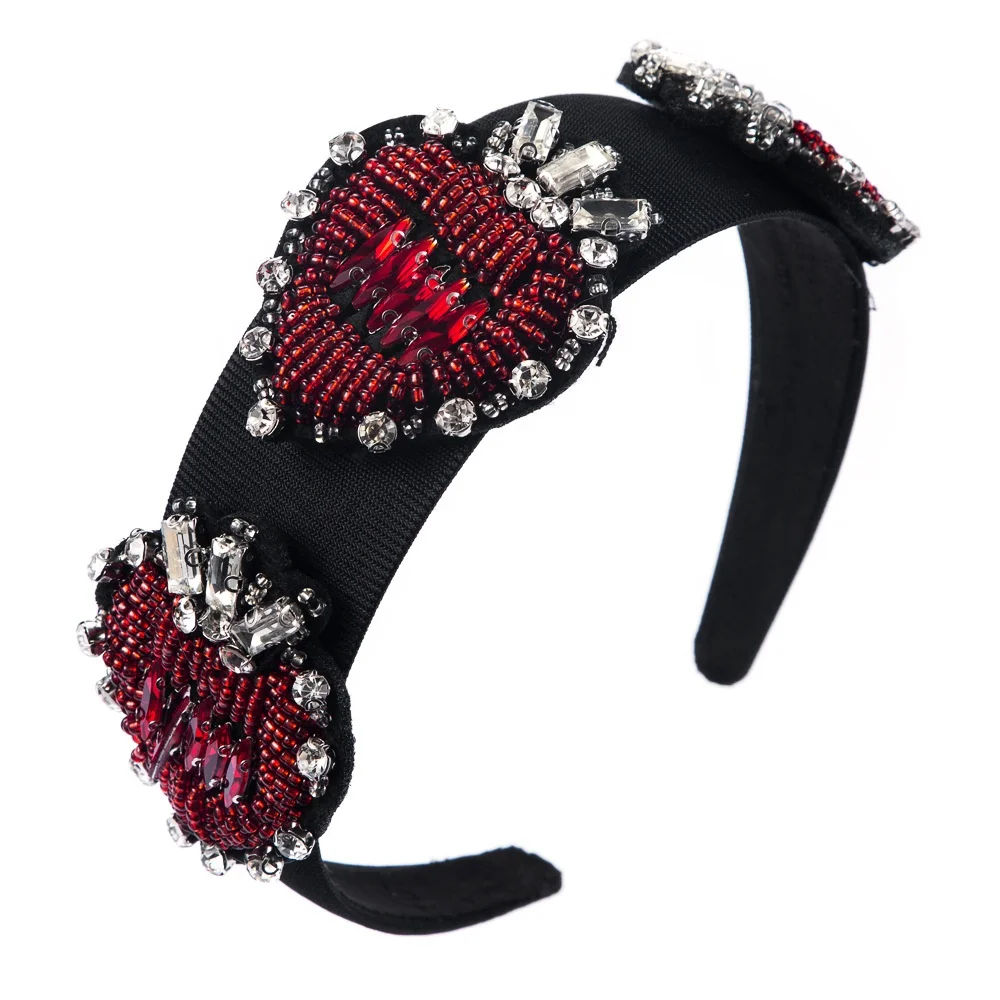 

Creative Retro Heart Crystal Headbands For Women Beaded Hair Hoop Ladies Black Hairband Baroque Hair Accessories, Picture shows