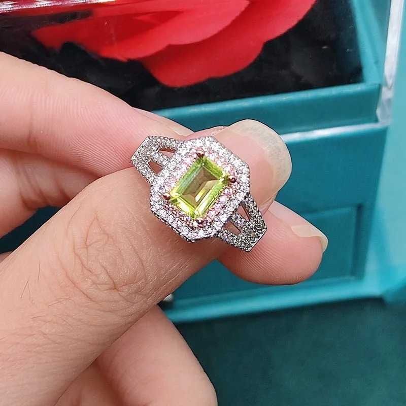

Luxury Green Purple CZ Rings for Bridal Wedding Party Fashion Rectangle Jewelry Accessories Women's Rings, Picture shows