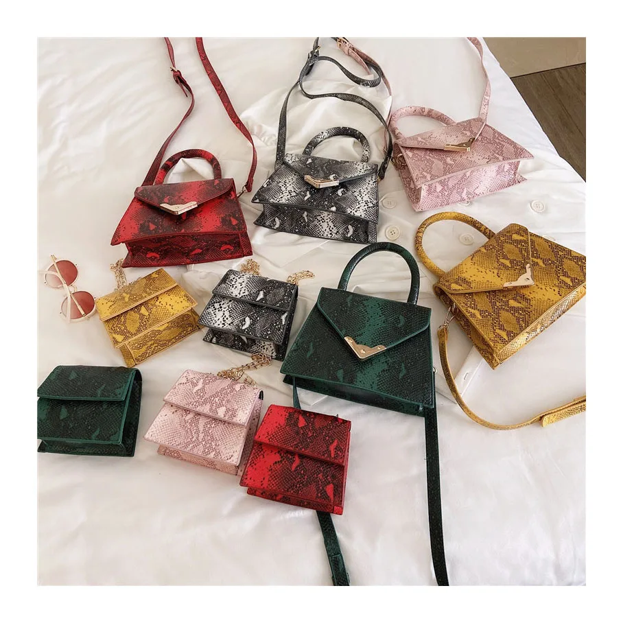 

Vintage Serpentine Shoulder Bag Designer Women Snake Print Crossbody Messenger Bag Triangle ladies Handbag Small Purse Handbags