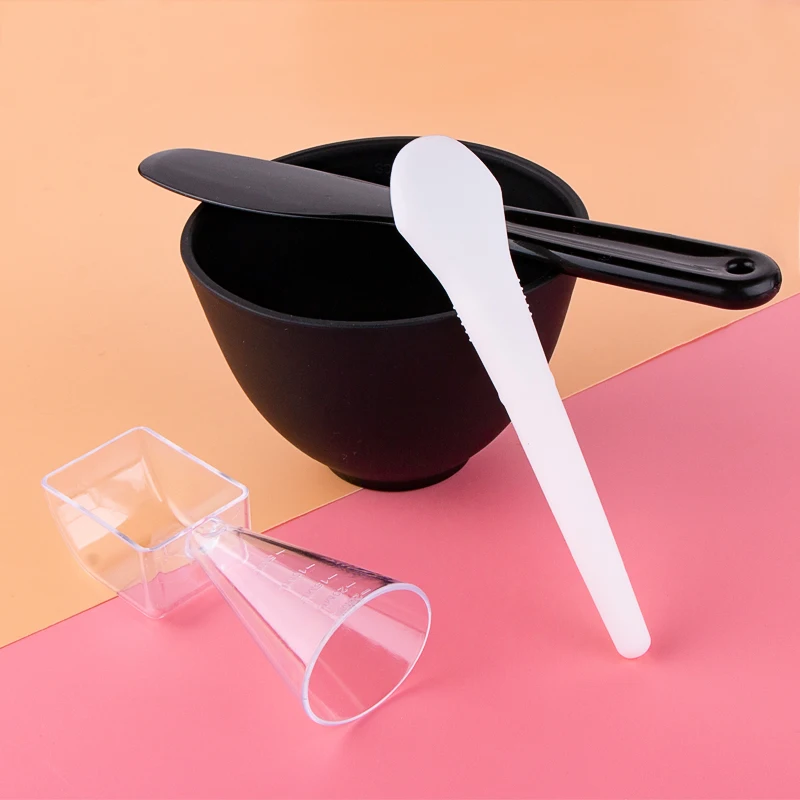 

New Arrival White Black Silicone Face Mask Applicator Brush For Face Mask, Pink/ yellow/ greeen/ white/ black