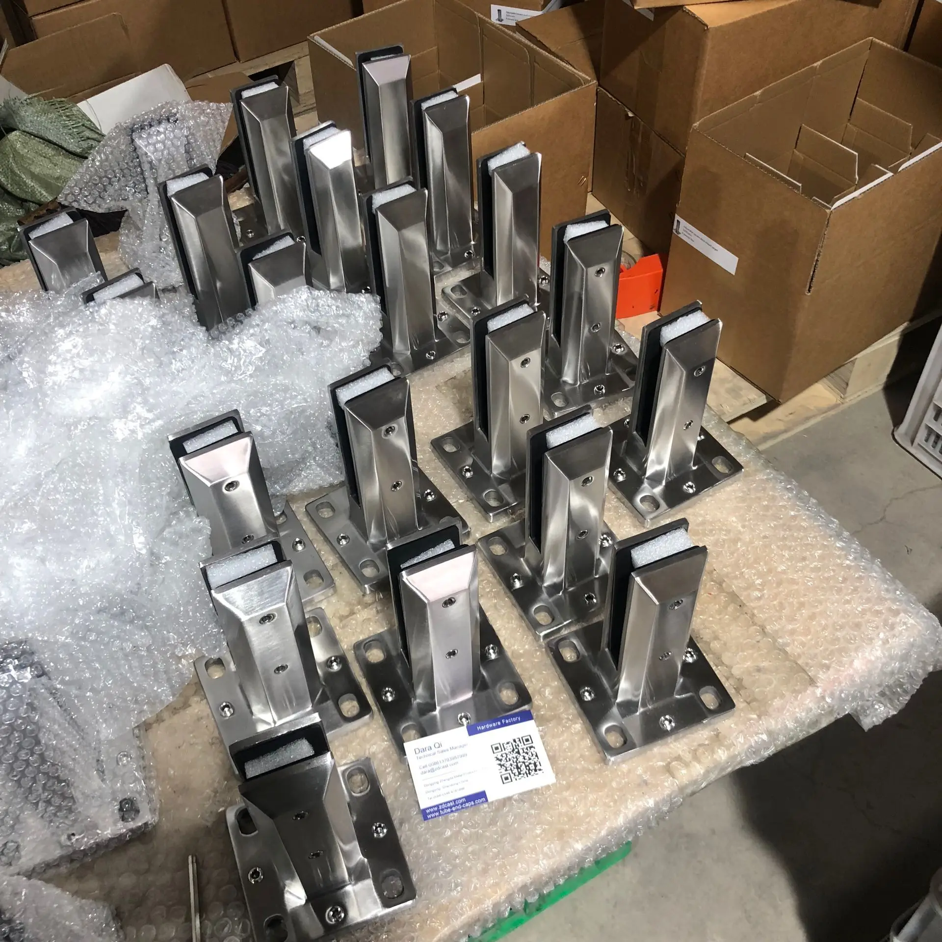 New Design Hot Sale Duplex 2205 Stainless Steel Adjustable Glass